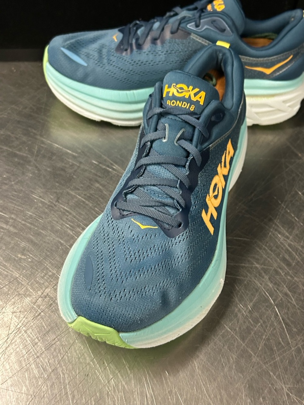 Hoka Bondi 8 Men Size 11 - Picture 2 of 13